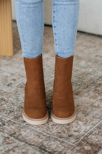 Anywhere With You Boots - Cognac