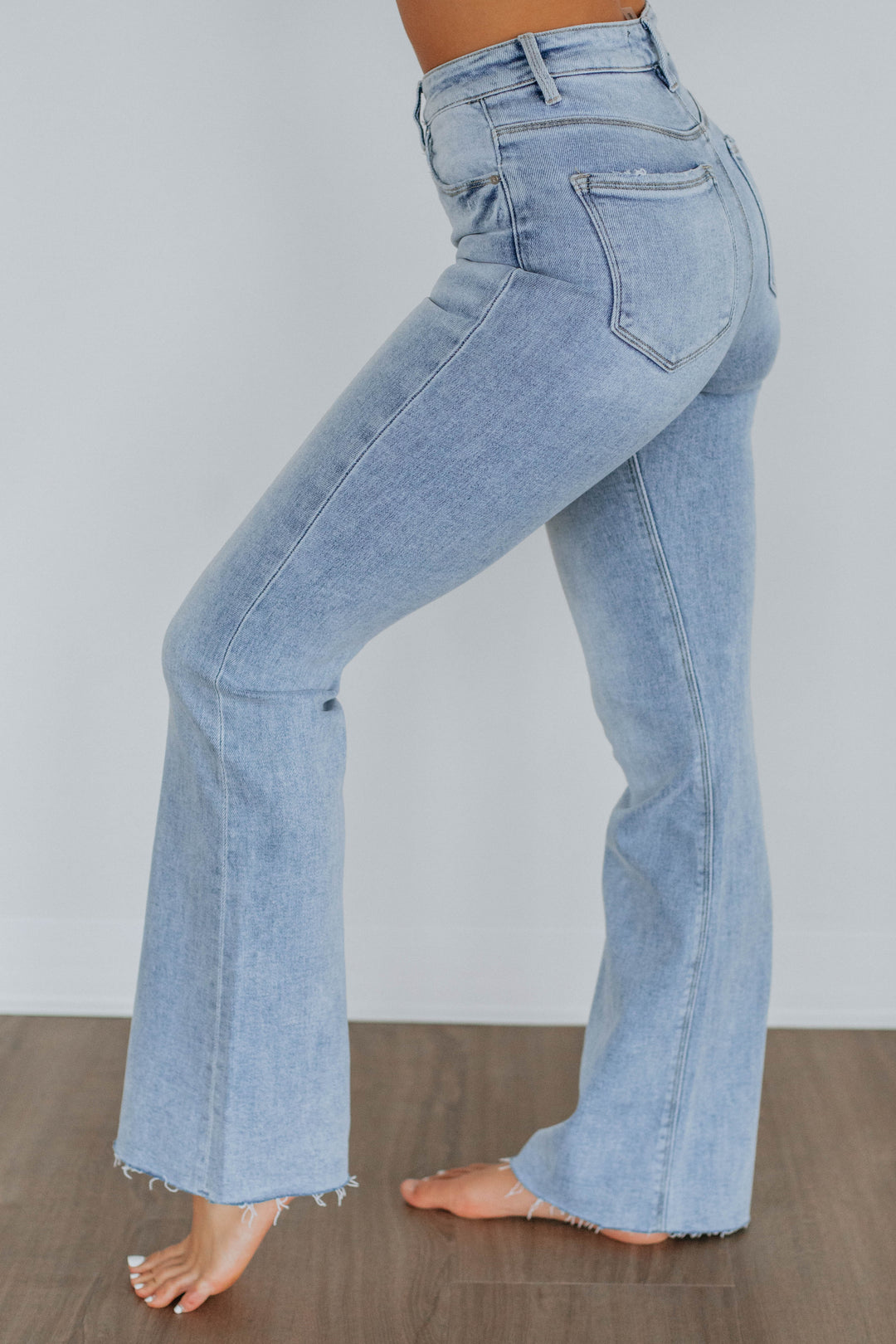 Arya Risen Jeans - Light Wash