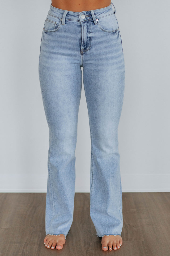 Arya Risen Jeans - Light Wash