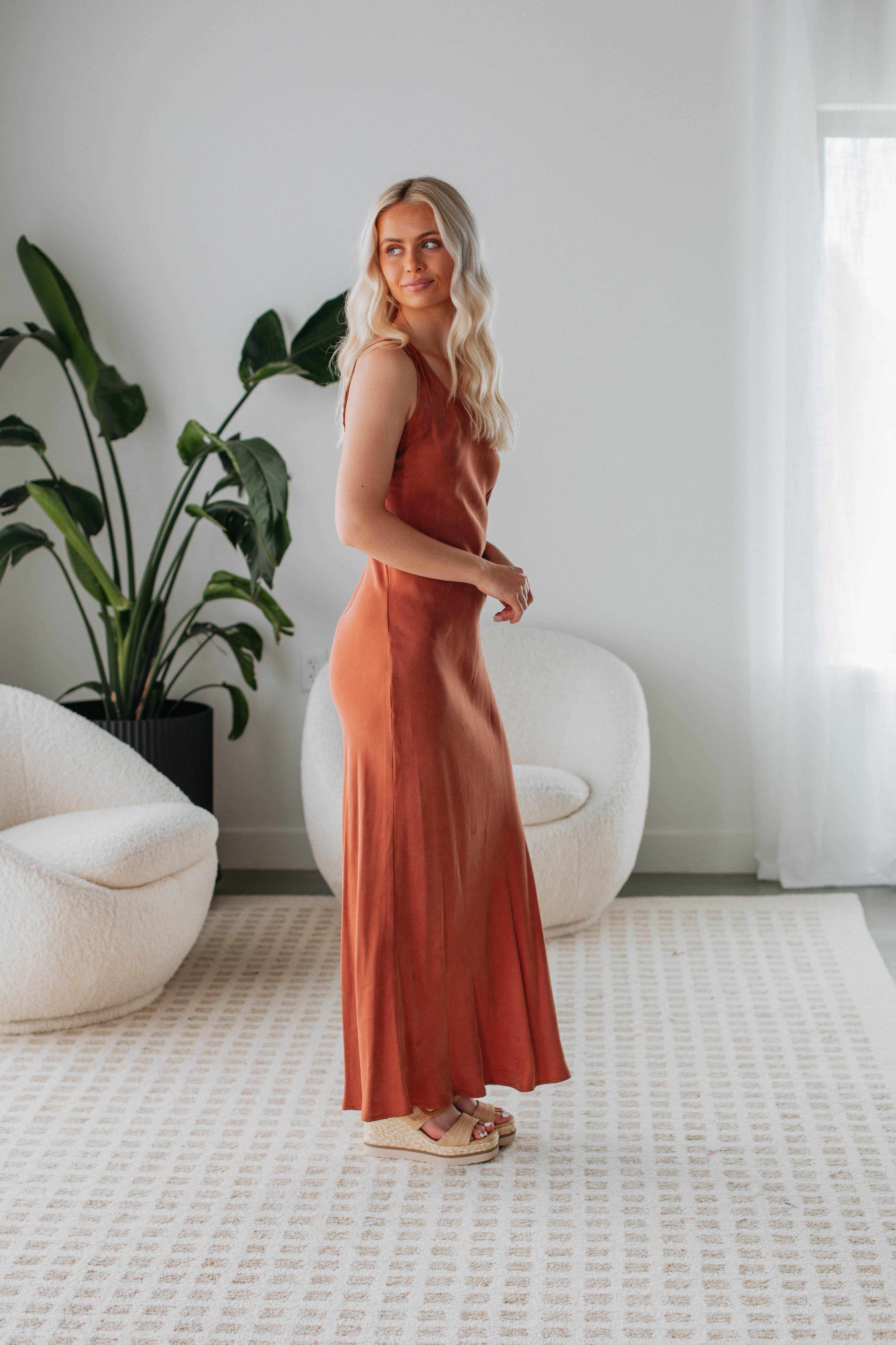 Bauer Maxi Dress - Rust – Wild Oak Boutique