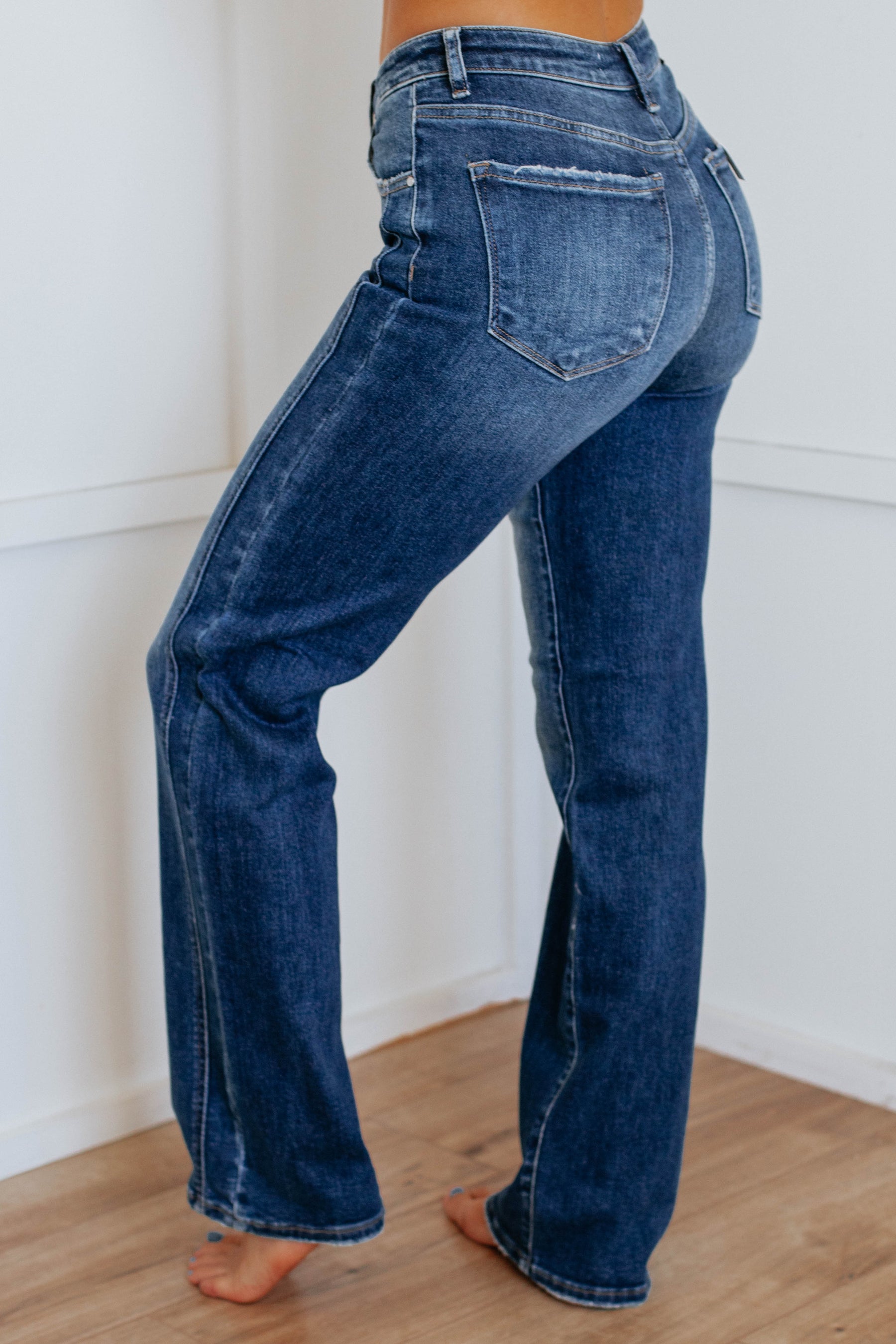 Calina Risen Jeans - Dark Wash – Wild Oak Boutique