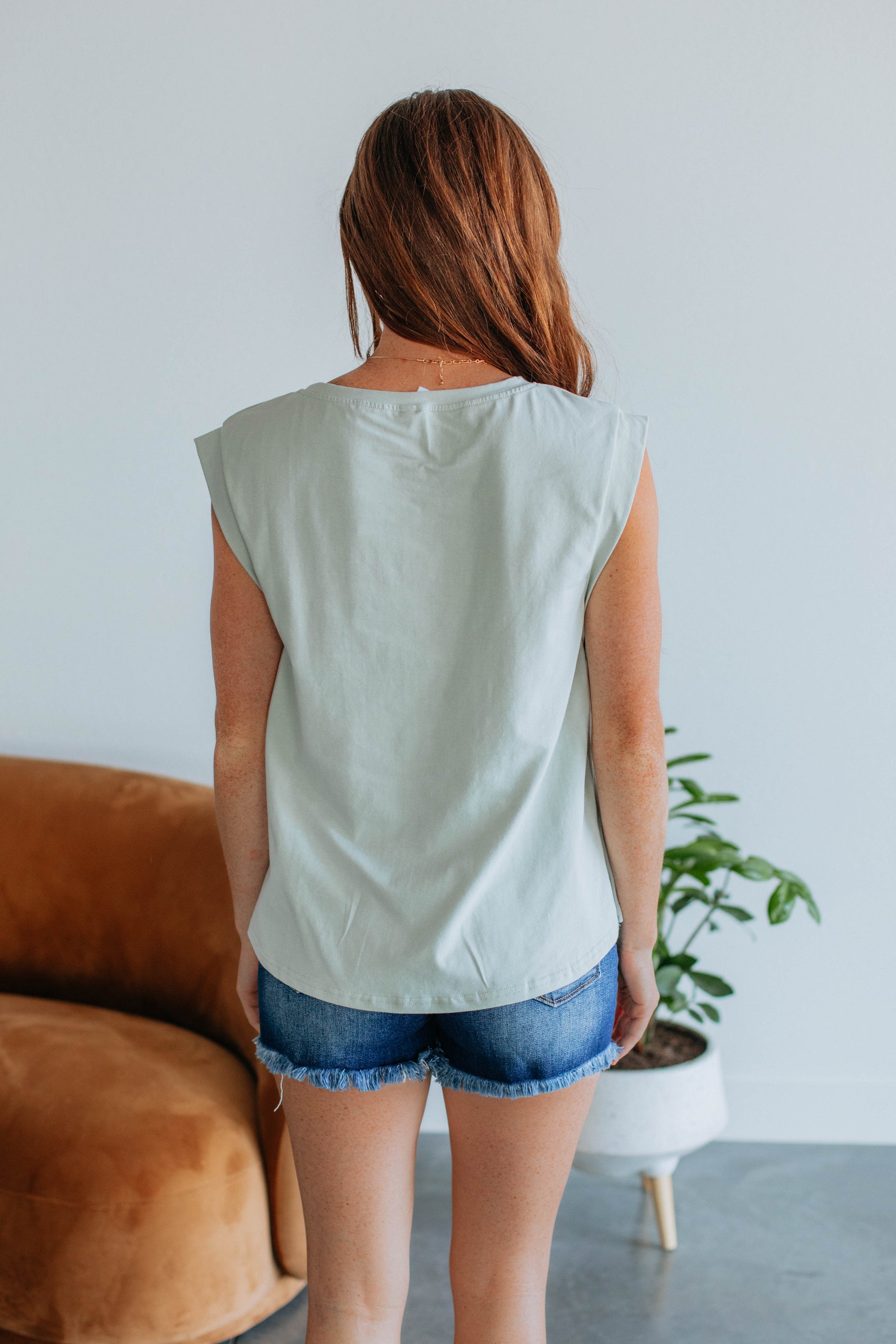 Dakotah Basic Top - Light Sage