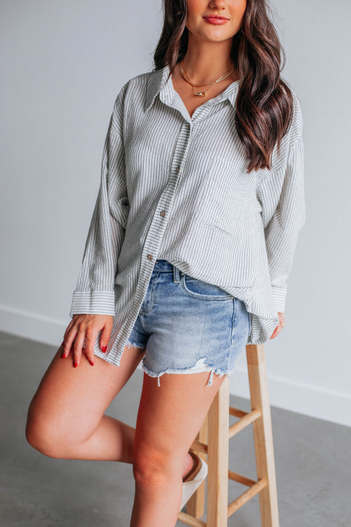 Detria Button Down