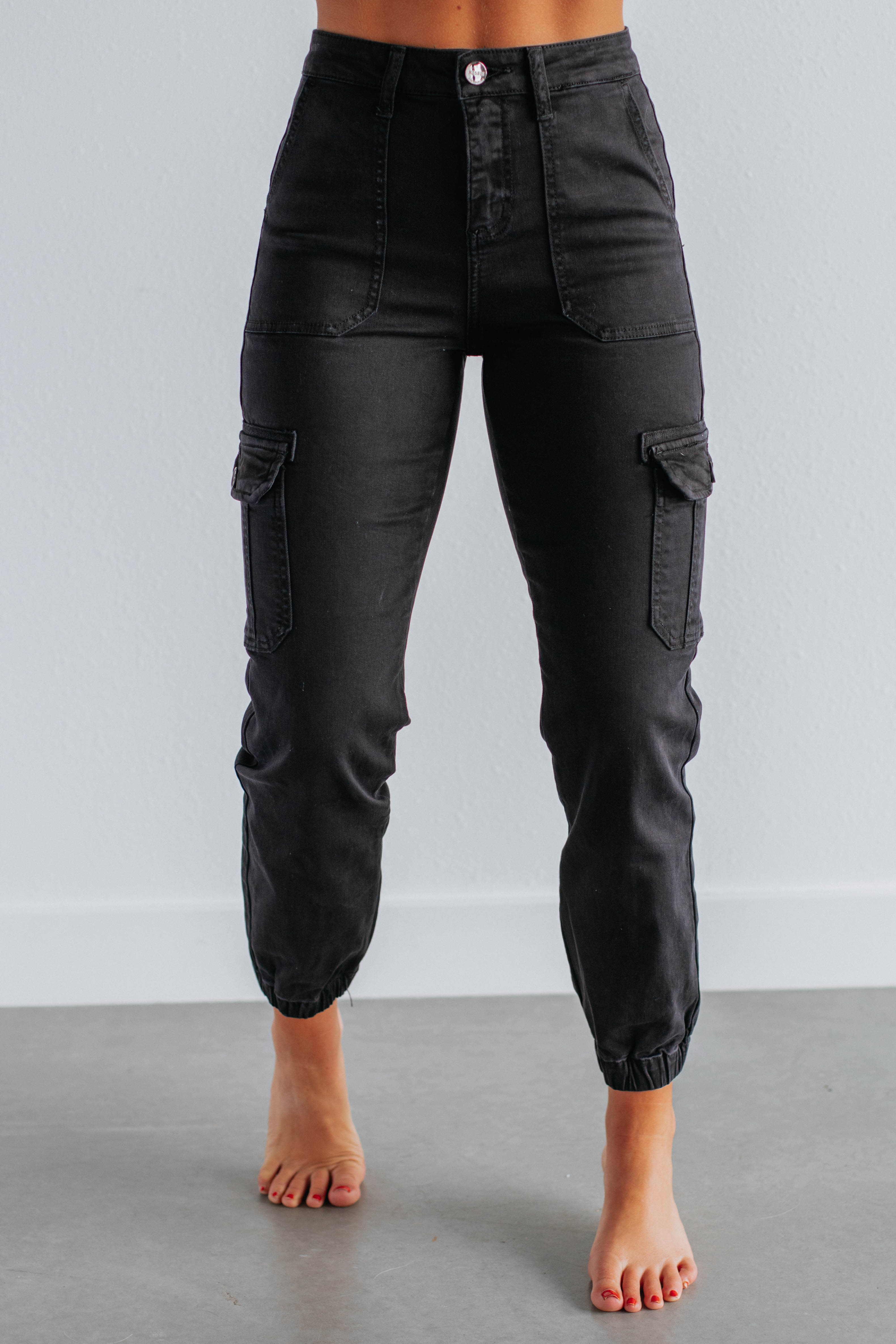 Jadia Risen Cargo Pants - Vintage Black