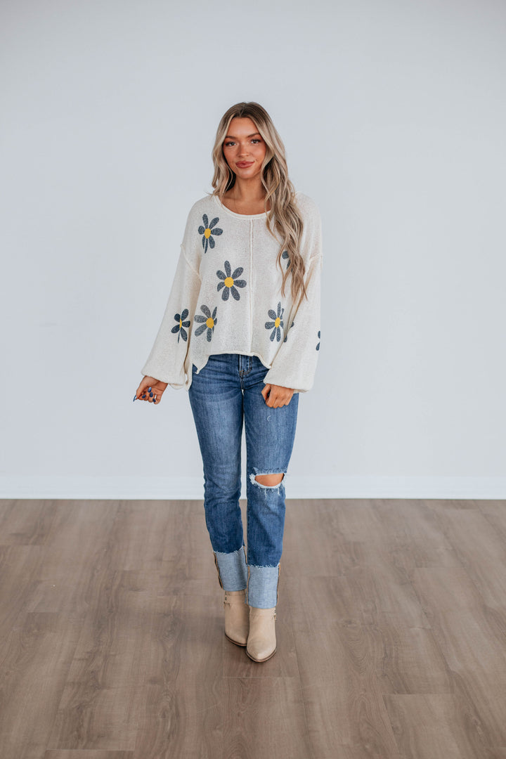 Kaelie Floral Sweater - Cream