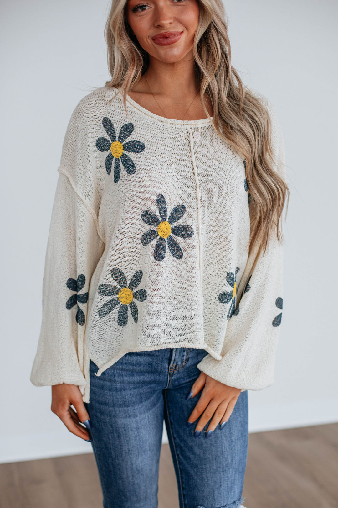 Kaelie Floral Sweater - Cream