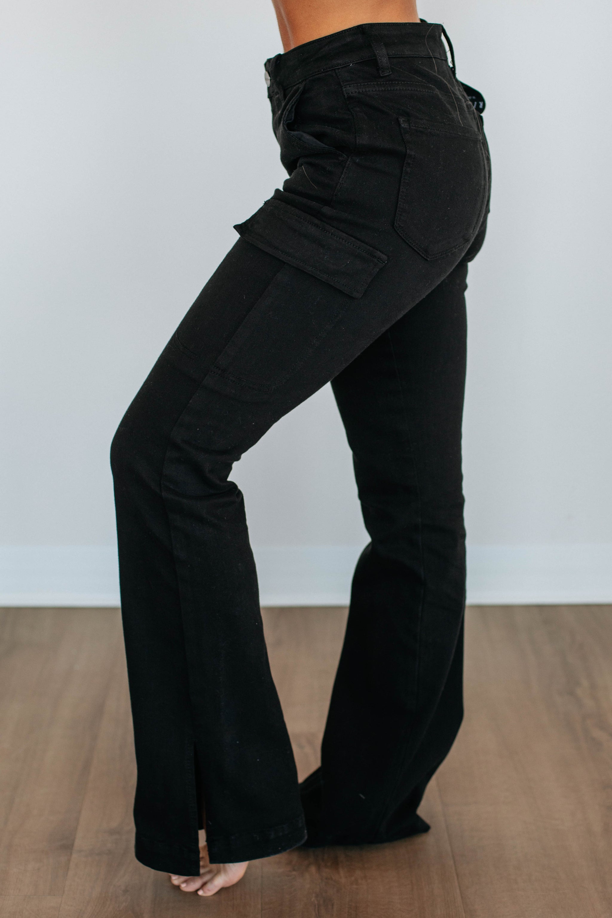 Kayley Risen Cargo Jeans - Black Wash