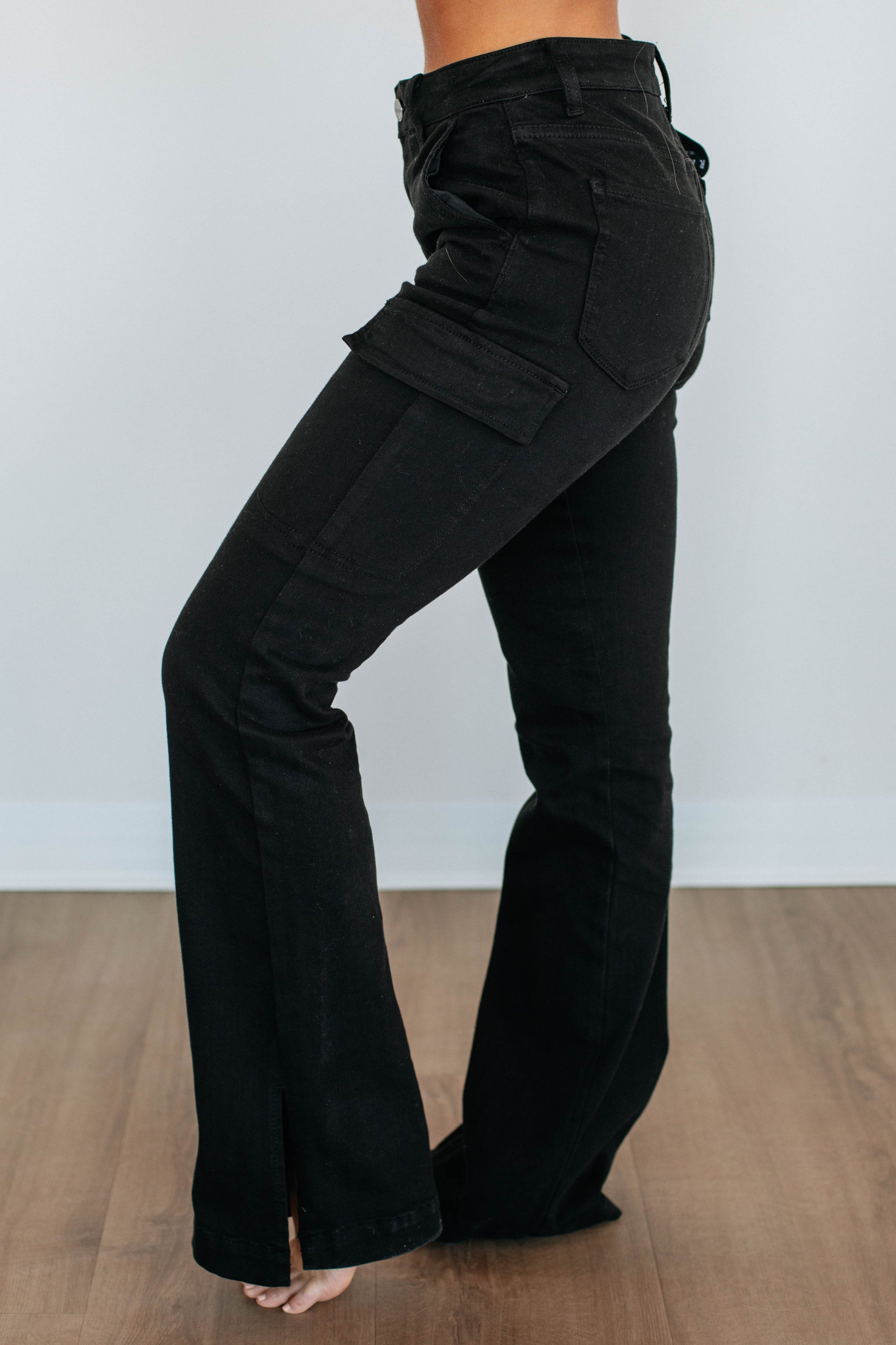 Kayley Risen Cargo Jeans - Black Wash