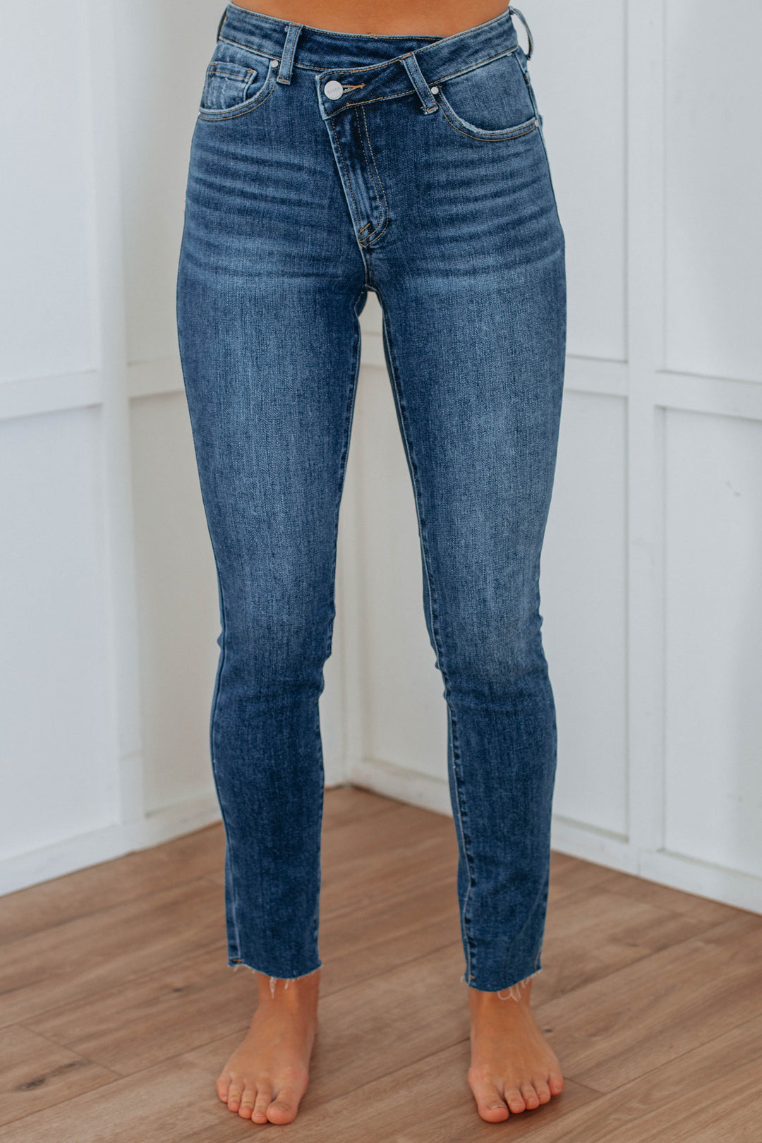 Luisa Risen Jeans - Dark Wash