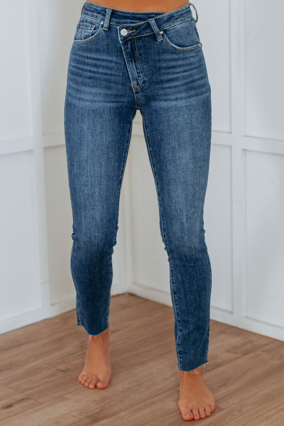 Luisa Risen Jeans - Dark Wash