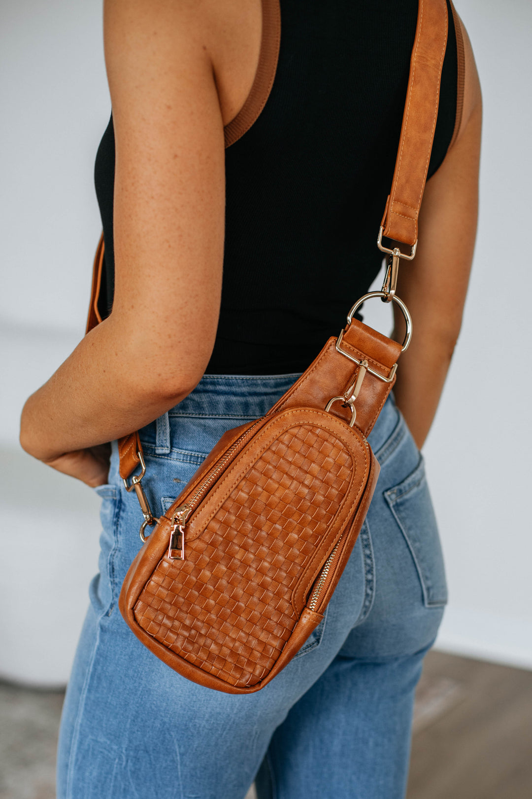 Mattie Crossbody Bag - Cognac