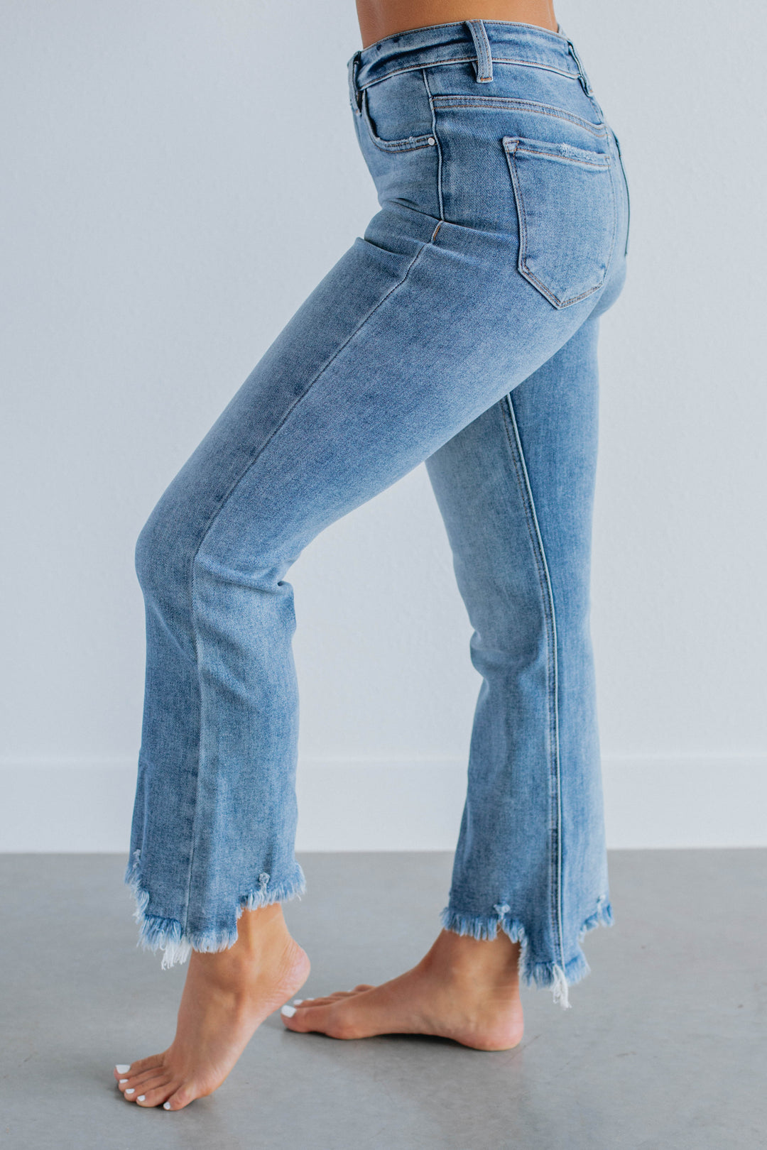 Neona Risen Jeans - Medium Wash