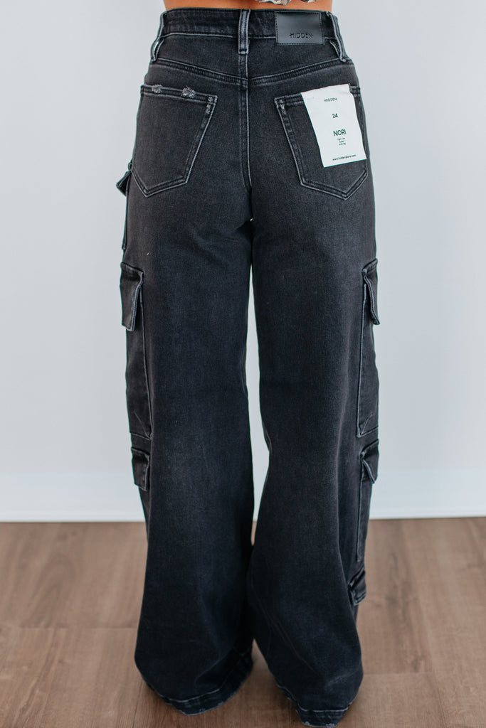 Nori Hidden Cargo Jeans - Vintage Black