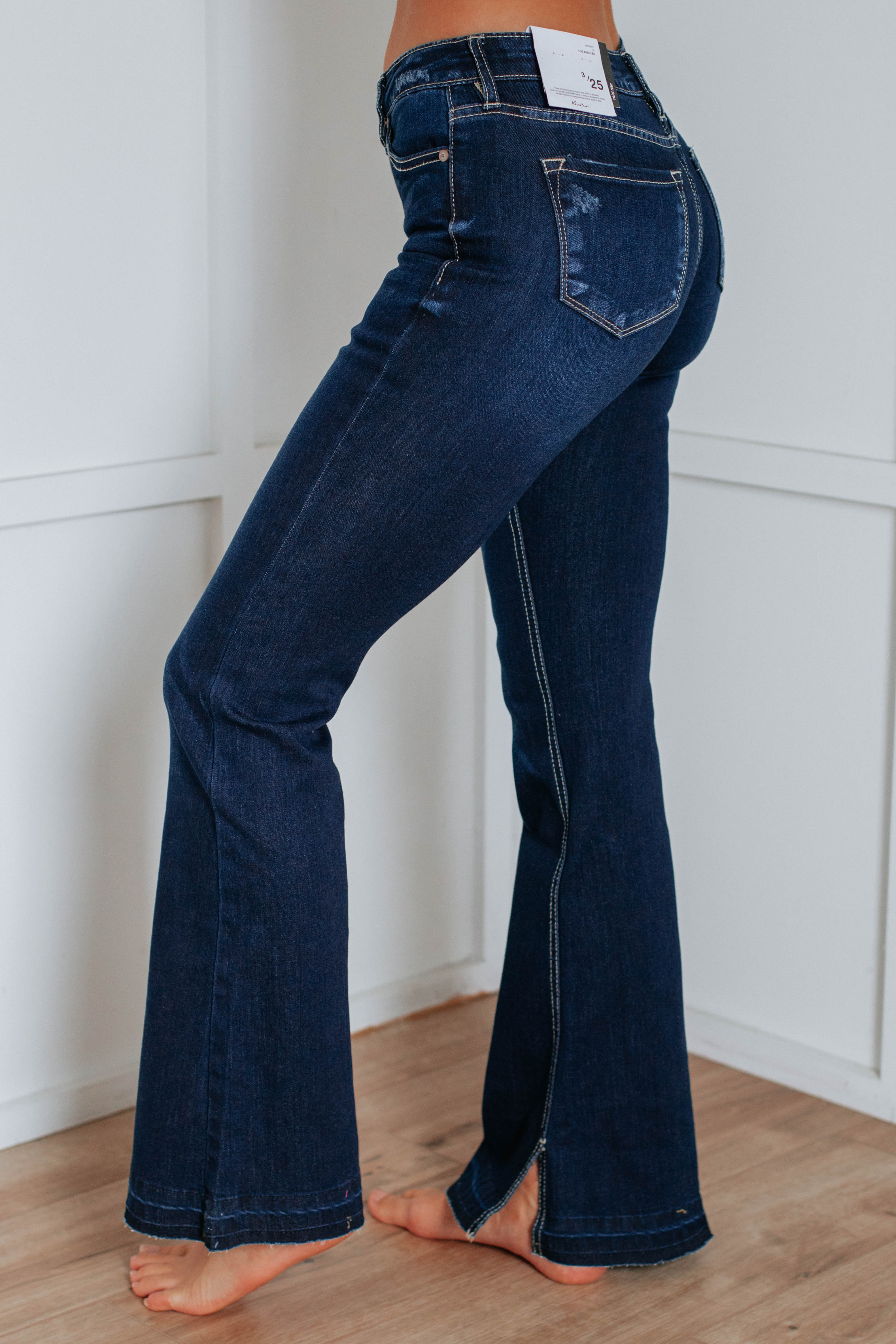 Boutiques that sales sell kancan jeans