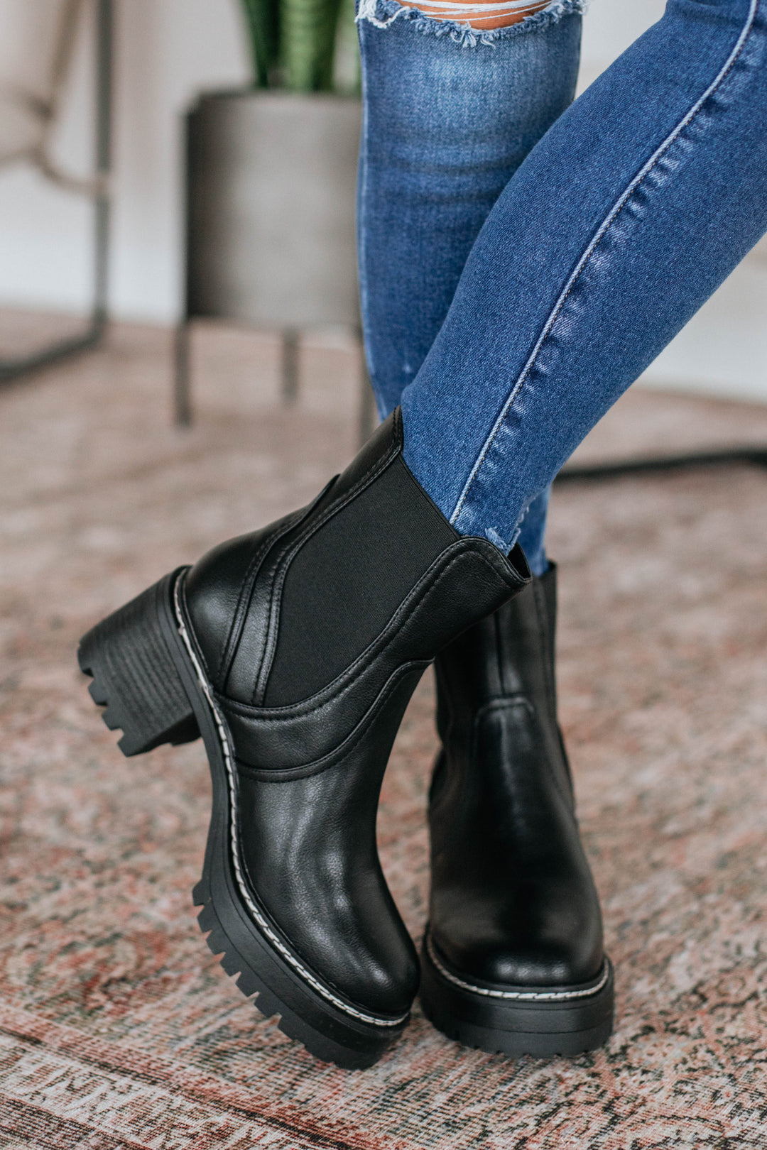 Prioritizing Me Boots - Black