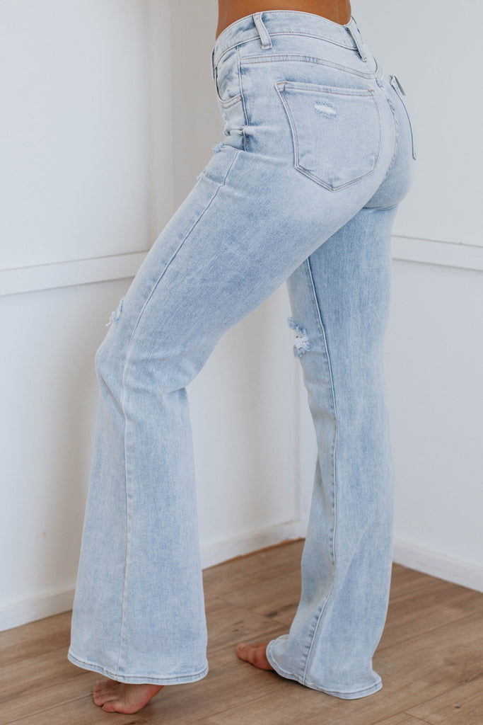 Rayna Risen Jeans - Light Wash