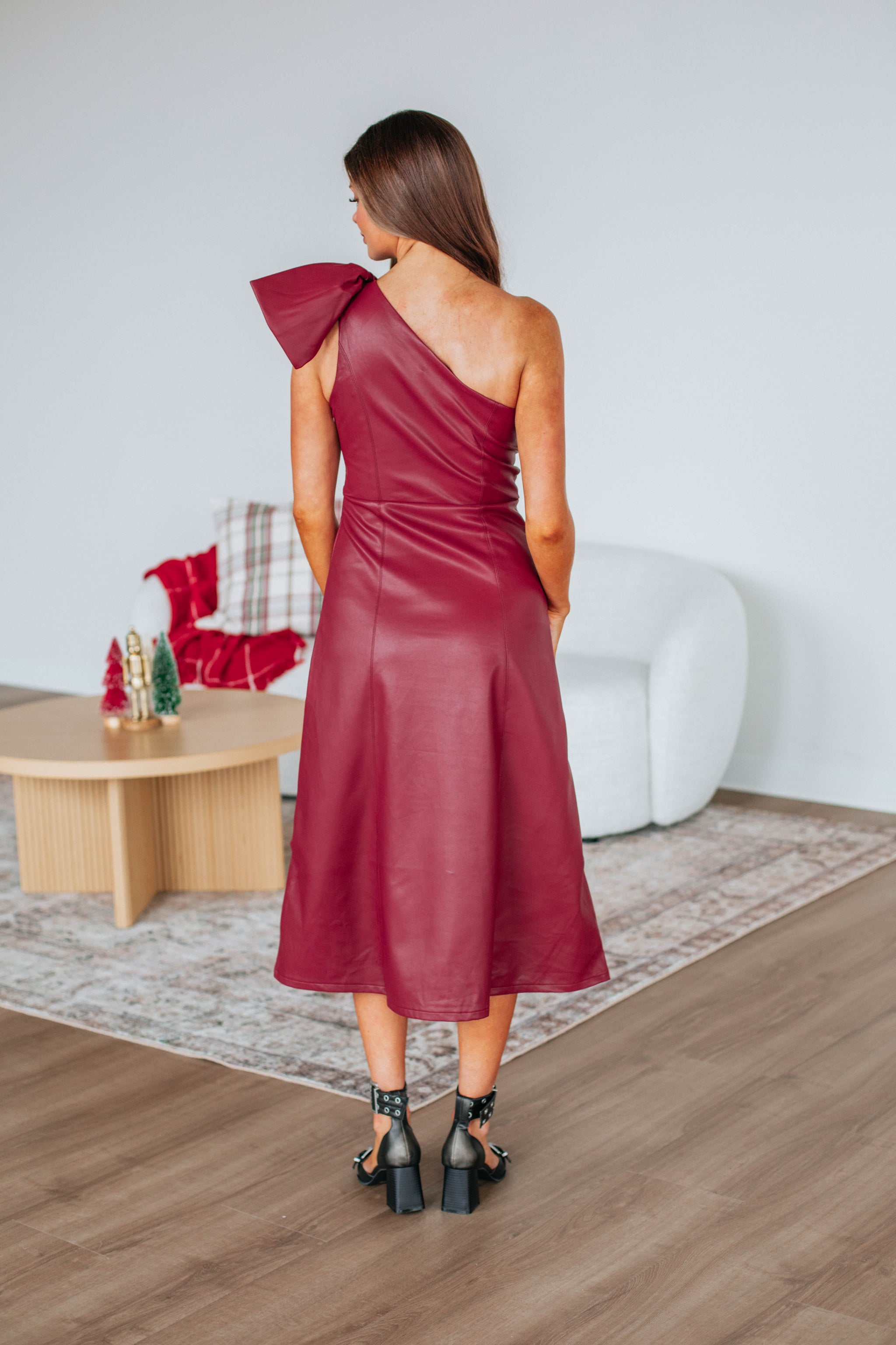 Ready To Pose Leather Dress - Scarlet