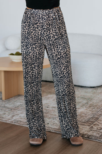 Signature Pose Leopard Pants