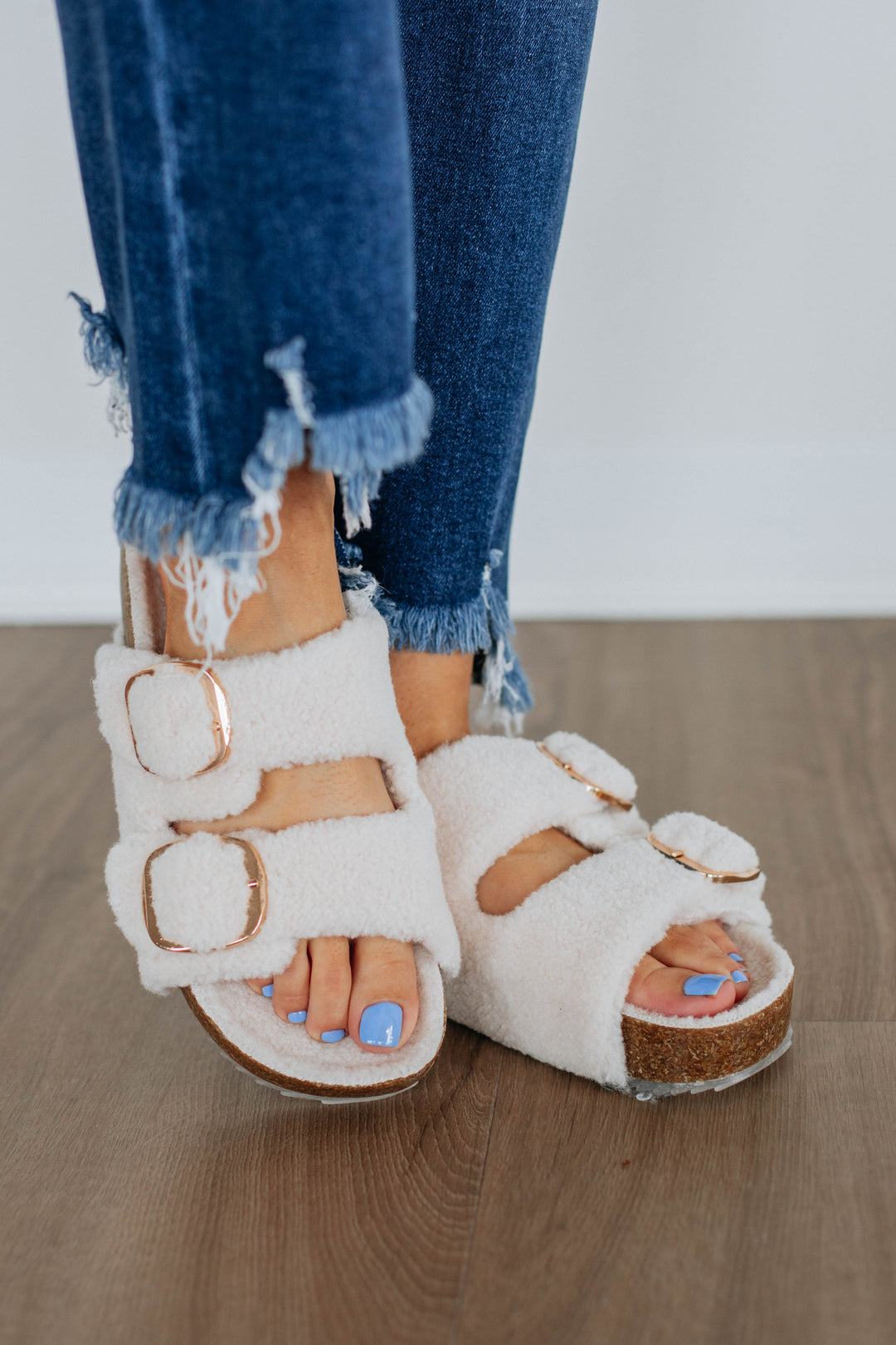 Simply Thriving Sherpa Sandals - Natural