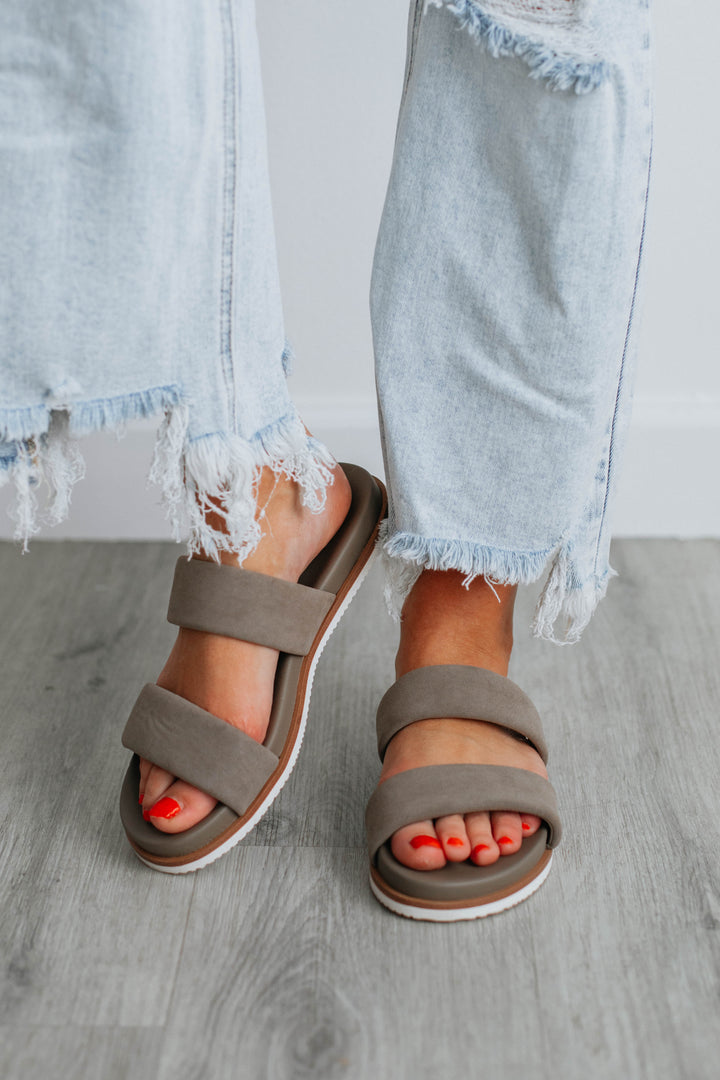 Word On The Street Sandals - Mocha