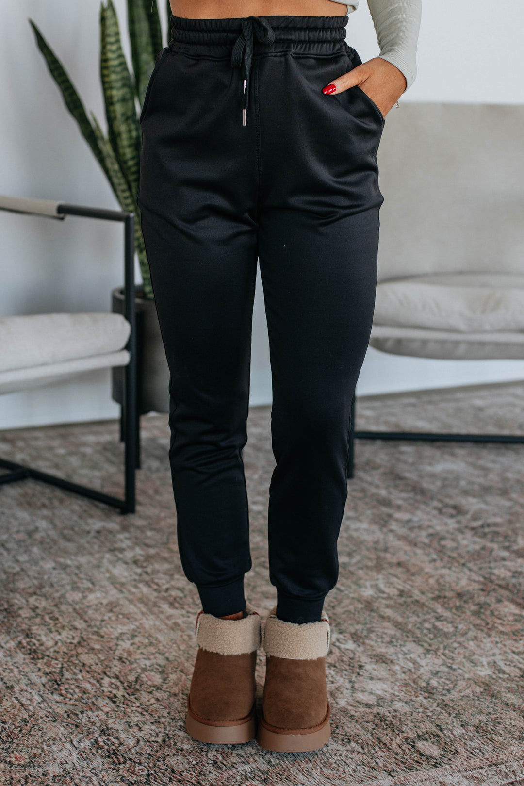 Zealand Lounge Joggers - Black