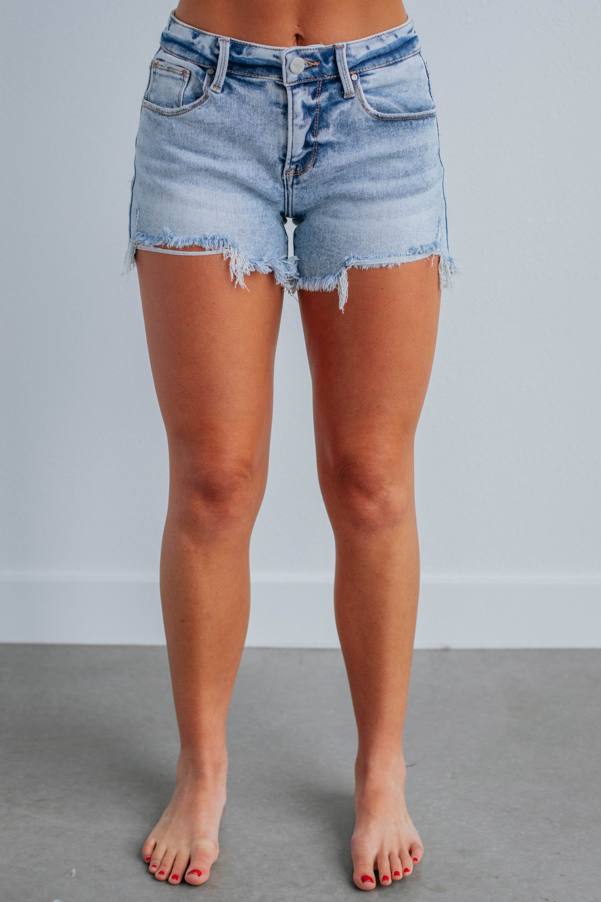 Zimi Risen Shorts - Light Wash